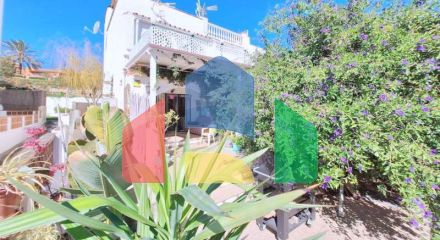 Очаровательный Андалузский Таунхаус с Видом на Море в Ла-Дукеса Очаровательный Андалузский Таунхаус с Видом на Море в Ла-Дукеса