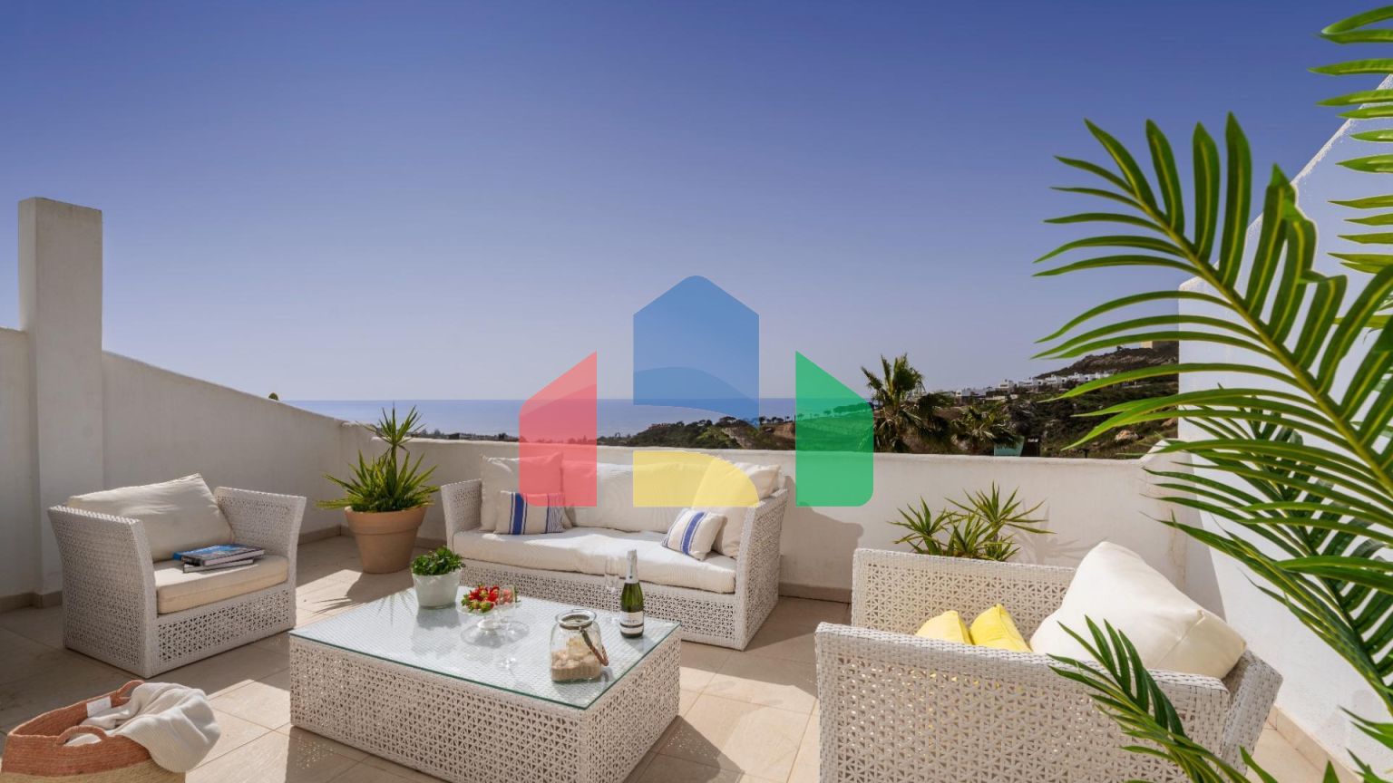 Таунхаус в Манильве, Байя-де-лас-Рокас, 5 спален, 4 ванные комнаты