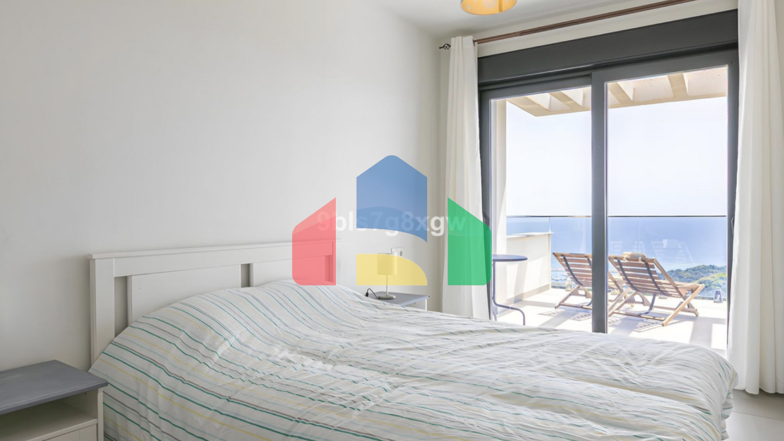 Новая роскошная 2-комнатная квартира в Эстепоне