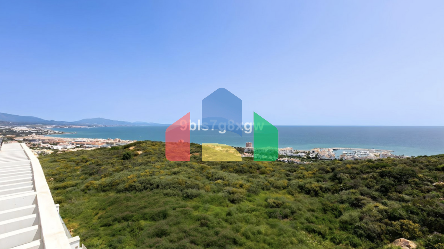 Новая роскошная 2-комнатная квартира в Эстепоне