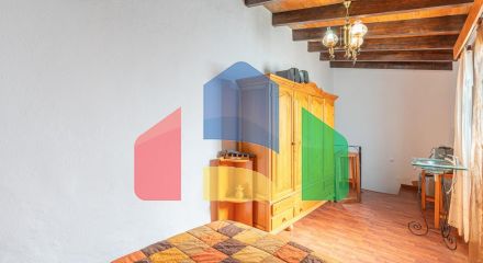 Прекрасный дом в Пунта-Чульера, Манильва, 5 спален, 2 ванные комнаты