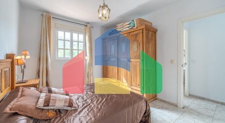 Прекрасный дом в Пунта-Чульера, Манильва, 5 спален, 2 ванные комнаты Прекрасный дом в Пунта-Чульера, Манильва, 5 спален, 2 ванные комнаты