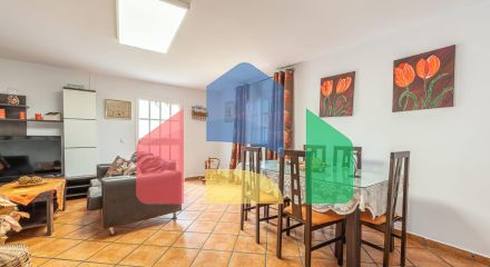 Прекрасный дом в Пунта-Чульера, Манильва, 5 спален, 2 ванные комнаты Прекрасный дом в Пунта-Чульера, Манильва, 5 спален, 2 ванные комнаты