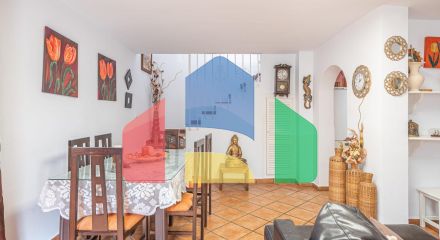 Прекрасный дом в Пунта-Чульера, Манильва, 5 спален, 2 ванные комнаты Прекрасный дом в Пунта-Чульера, Манильва, 5 спален, 2 ванные комнаты