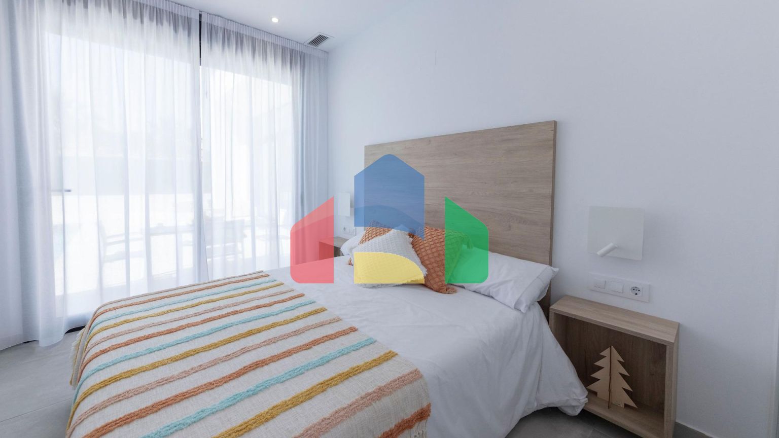 СОВРЕМЕННЫЕ ВИЛЛЫ В КАЛАСПАРРЕ С ЧАСТНЫМ БАССЕЙНОМ !!!