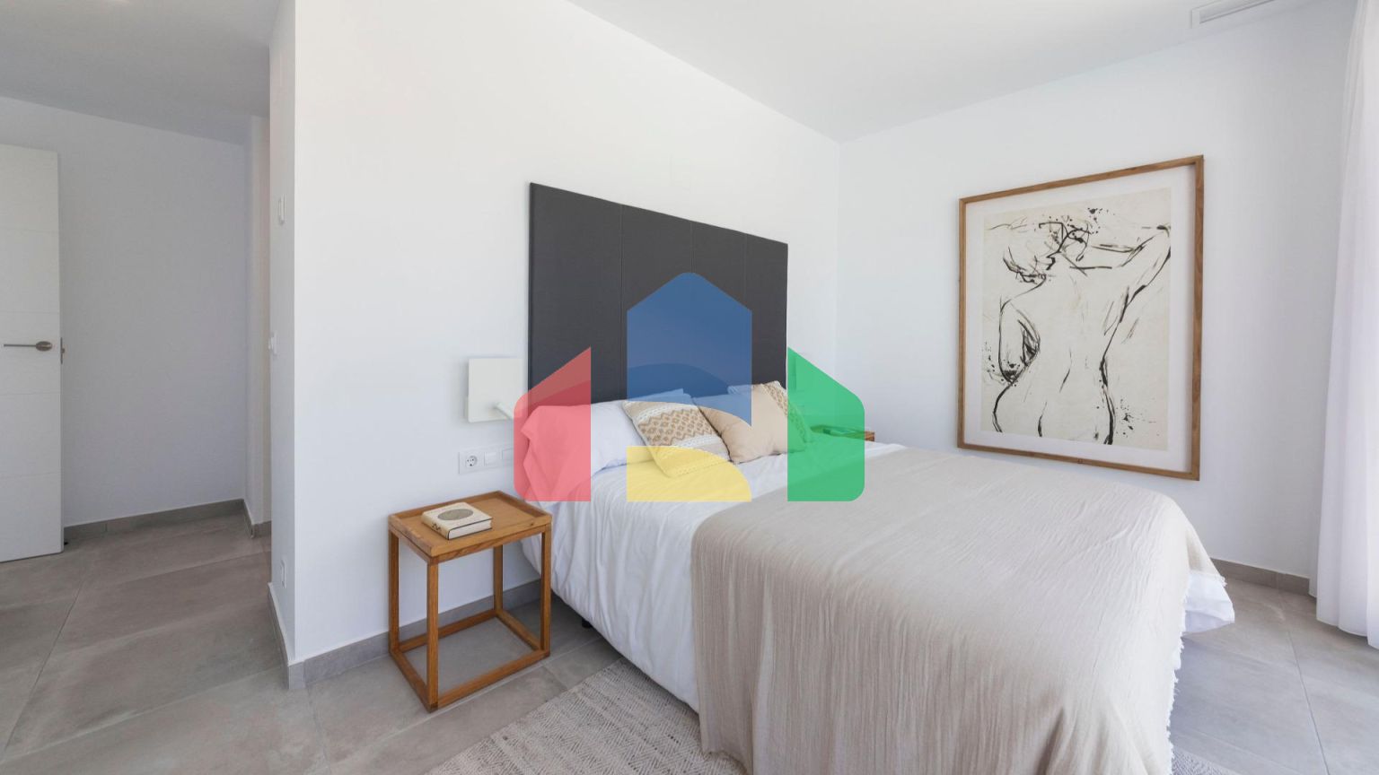 СОВРЕМЕННЫЕ ВИЛЛЫ В КАЛАСПАРРЕ С ЧАСТНЫМ БАССЕЙНОМ !!!