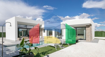 INDEPENDENT VILLAS WITH PRIVATE POOL IN CALASPARRA