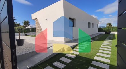 НЕЗАВИСИМЫЕ ВИЛЛЫ С ЧАСТНЫМ БАССЕЙНОМ В КАЛАСПАРРЕ