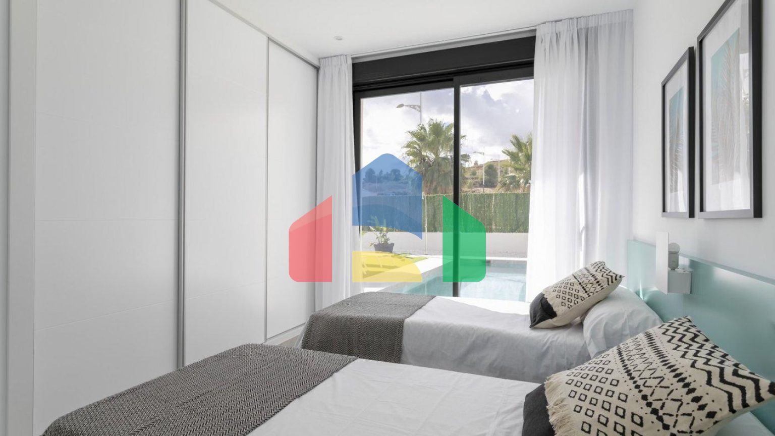 СОВРЕМЕННЫЕ ВИЛЛЫ В КАЛАСПАРРЕ С ЧАСТНЫМ БАССЕЙНОМ !!!