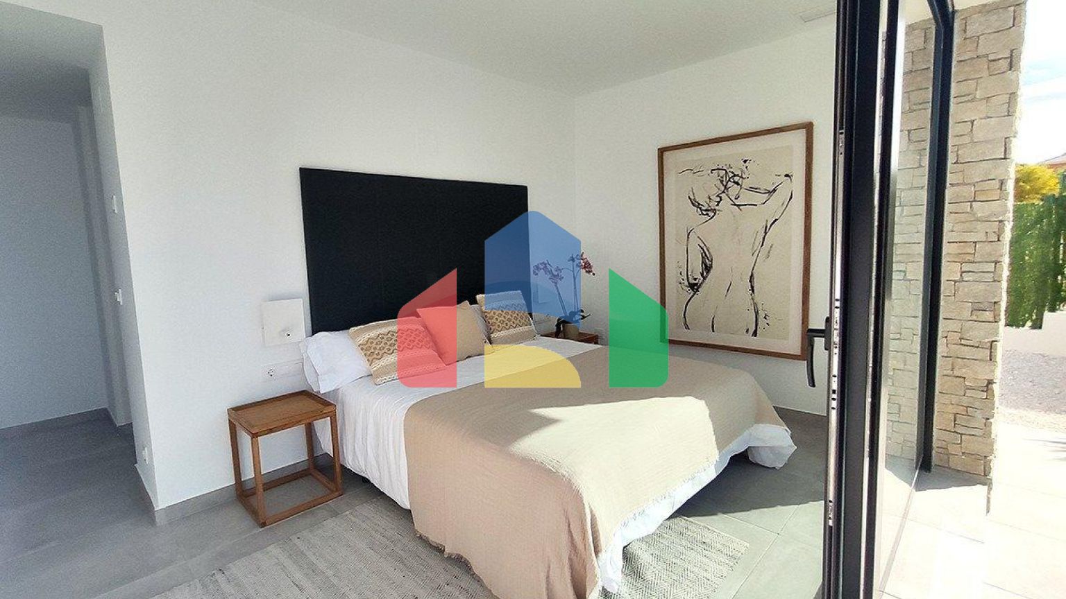 СОВРЕМЕННЫЕ ВИЛЛЫ В КАЛАСПАРРЕ С ЧАСТНЫМ БАССЕЙНОМ !!!