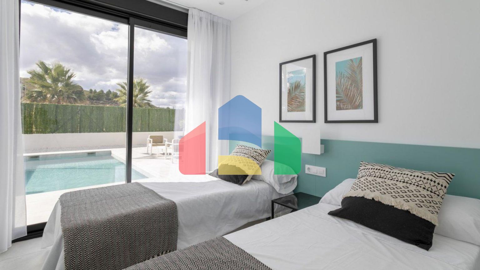 СОВРЕМЕННЫЕ ВИЛЛЫ В КАЛАСПАРРЕ С ЧАСТНЫМ БАССЕЙНОМ !!!