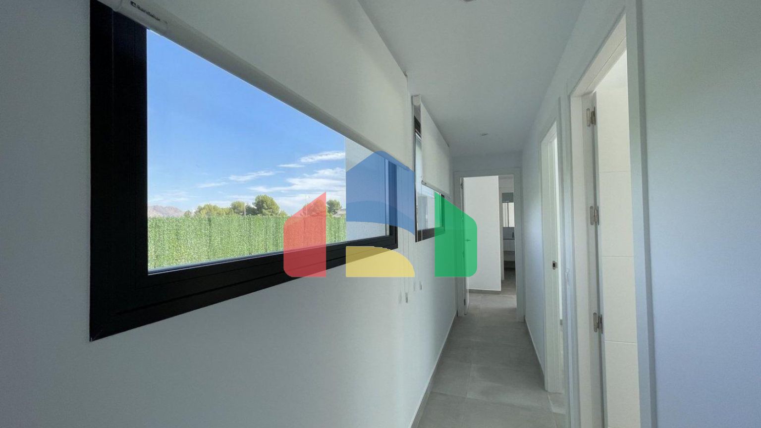 СОВРЕМЕННЫЕ ВИЛЛЫ В КАЛАСПАРРЕ С ЧАСТНЫМ БАССЕЙНОМ !!!