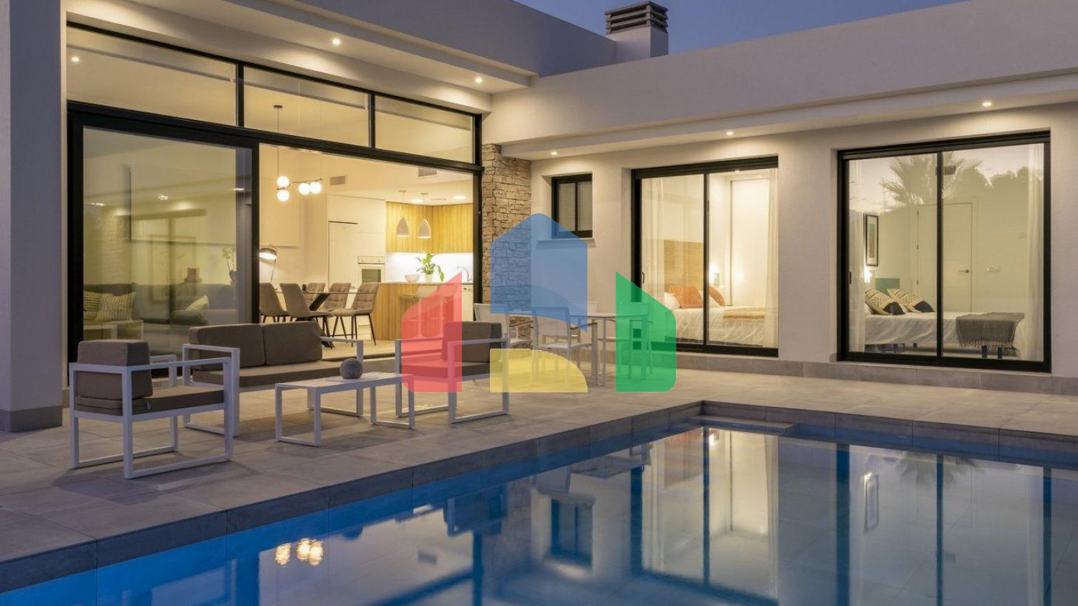 СОВРЕМЕННЫЕ ВИЛЛЫ В КАЛАСПАРРЕ С ЧАСТНЫМ БАССЕЙНОМ !!!