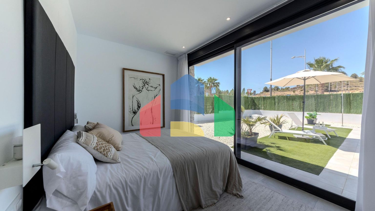 СОВРЕМЕННЫЕ ВИЛЛЫ В КАЛАСПАРРЕ С ЧАСТНЫМ БАССЕЙНОМ !!!