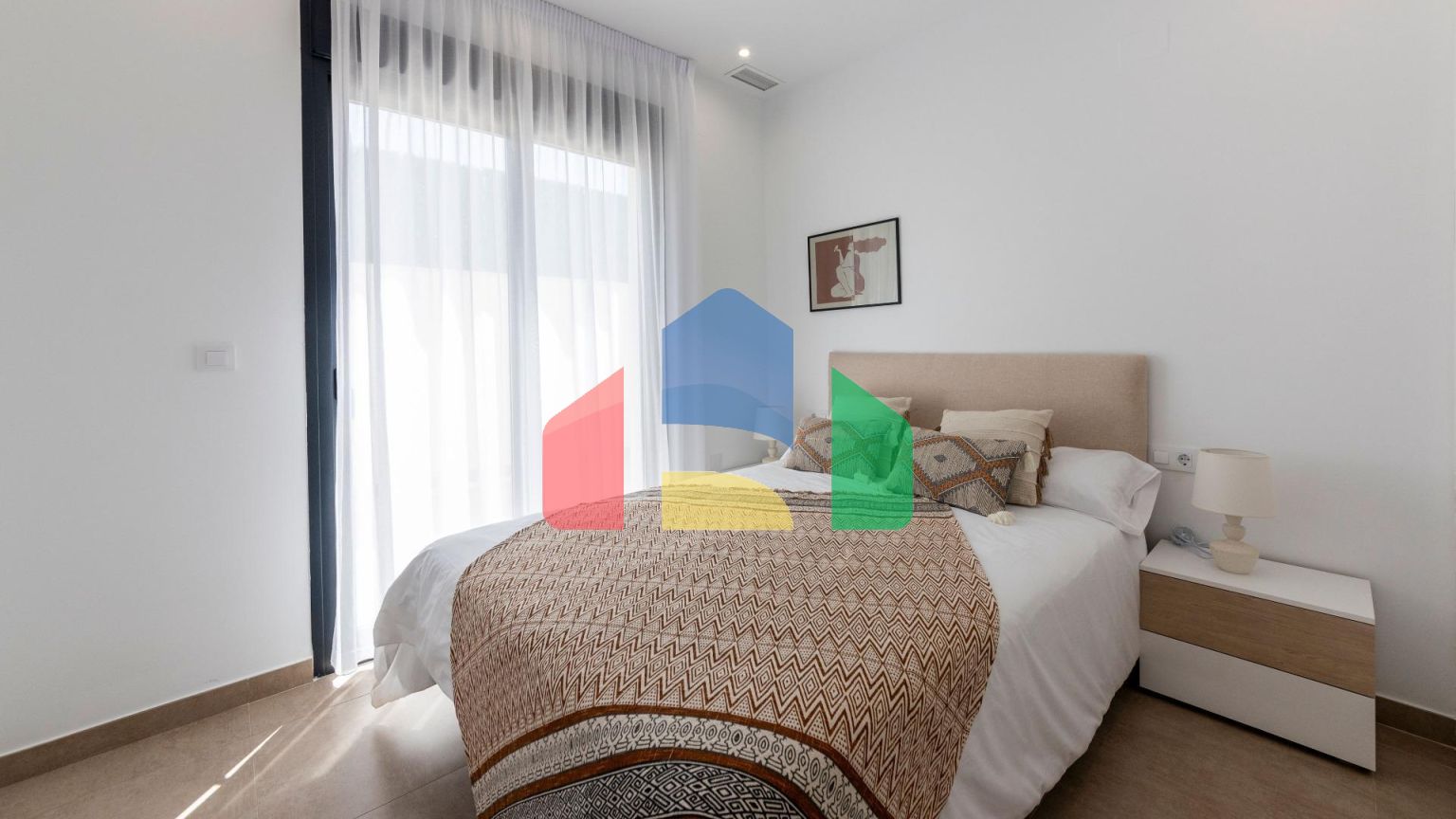 НОВЫЕ ВИЛЛЫ САН-ХУАН-ДЕ-ЛОС-ТЕРРЕРОС, АЛЬМЕРИЯ