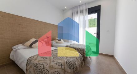 НОВЫЕ ВИЛЛЫ САН-ХУАН-ДЕ-ЛОС-ТЕРРЕРОС, АЛЬМЕРИЯ