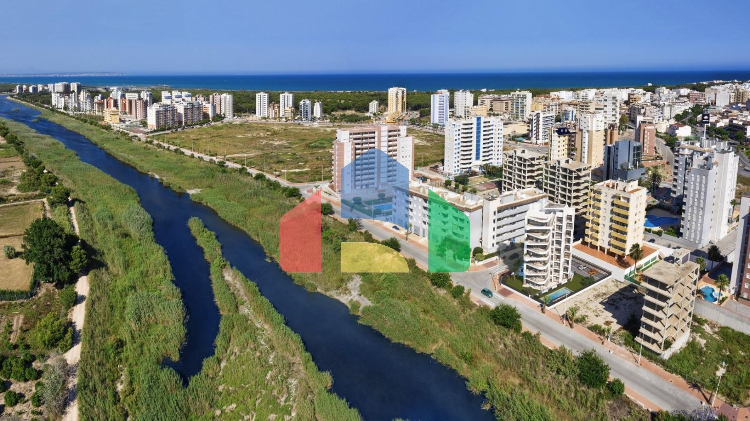 Новые апартаменты с видом на реку в Гуардамар-дель-Сегура