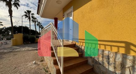 ВИЛЛА НОВОСТРОЙ С УЧАСТКОМ 430 М2 С ПРИВАТНЫМ БАССЕЙНОМ. 3 СПАЛЬНИ. 2 ВАННЫЕ. 117 М2 ПЛОЩАДЬ.СОЛЯРИЙ