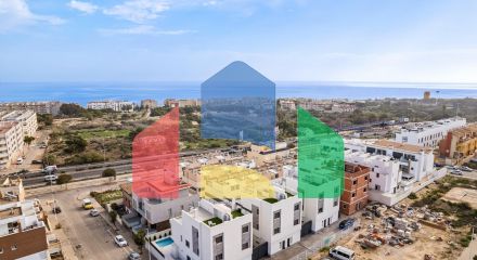 НОВЫЕ ДВУХЭТАЖНЫЕ ВИЛЛЫ В ГУАРДАМАР-ДЕЛЬ-СЕГУРА