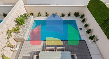 НОВЫЕ ДВУХЭТАЖНЫЕ ВИЛЛЫ В ГУАРДАМАР-ДЕЛЬ-СЕГУРА