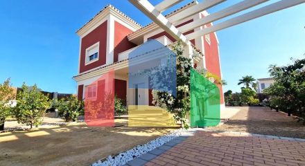 Новые виллы на просторных участках площадью 500+ м² в Лорке