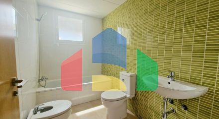 Новые виллы на просторных участках площадью 500+ м² в Лорке