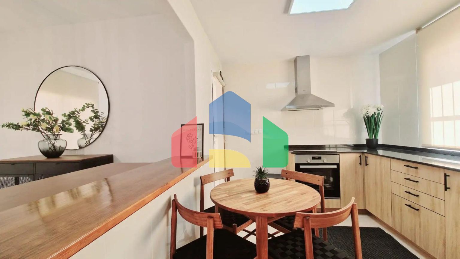 Новые виллы на просторных участках площадью 500+ м² в Лорке