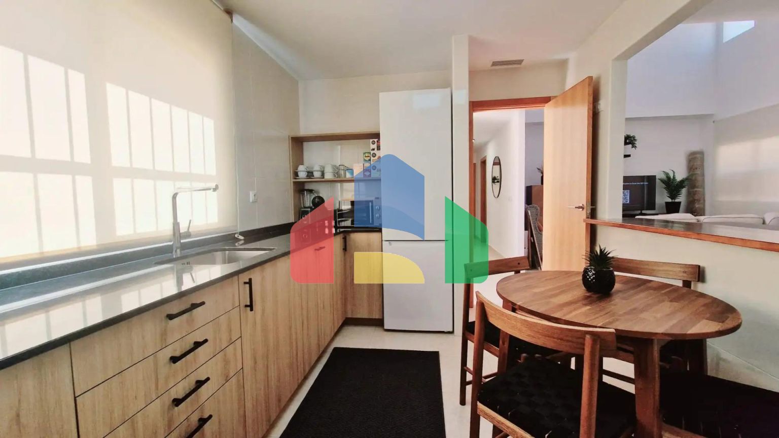 Новые виллы на просторных участках площадью 500+ м² в Лорке