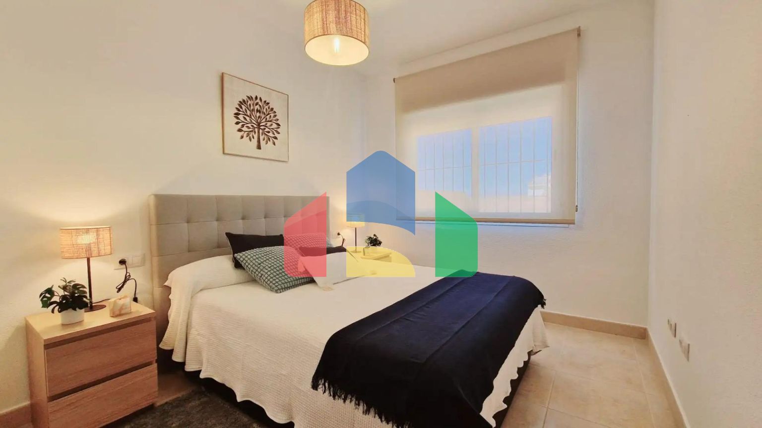 Новые виллы на просторных участках площадью 500+ м² в Лорке