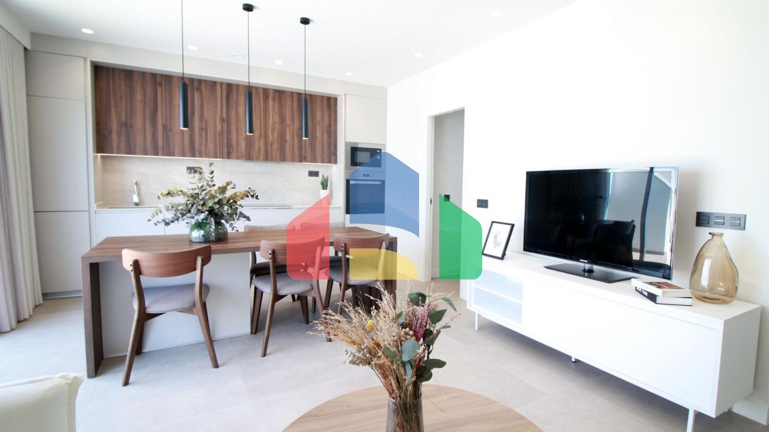 НОВЫЙ ЖИЛОЙ КОМПЛЕКС В ТОРРЕ-ДЕ-ЛА-ОРАДАДА