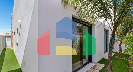 Эксклюзивные новые резиденции в Пилар-де-ла-Орадада, Коста-Бланка