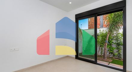 Эксклюзивные новые резиденции в Пилар-де-ла-Орадада, Коста-Бланка