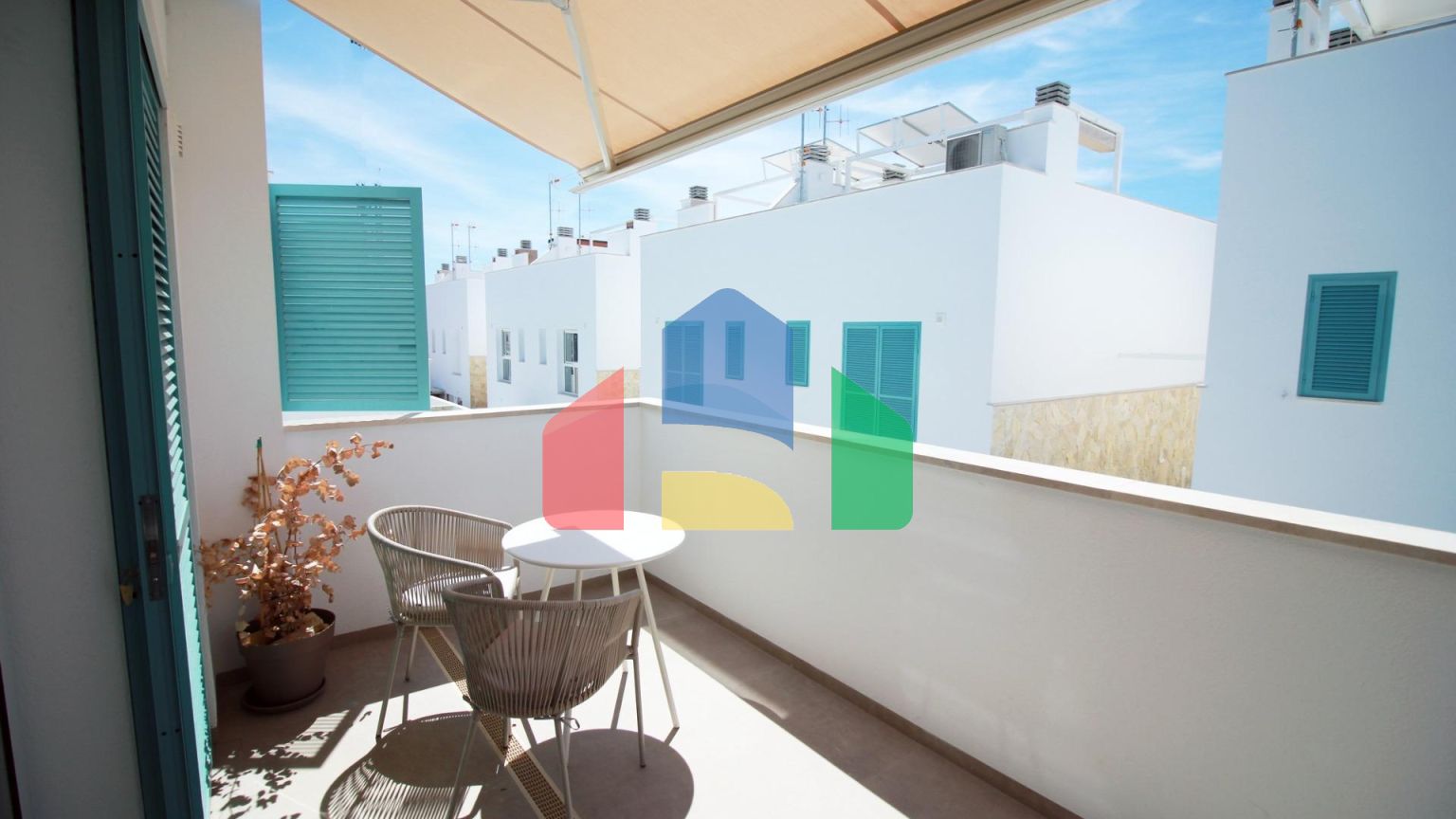 НОВЫЙ ЖИЛОЙ КОМПЛЕКС В ТОРРЕ-ДЕ-ЛА-ОРАДАДА