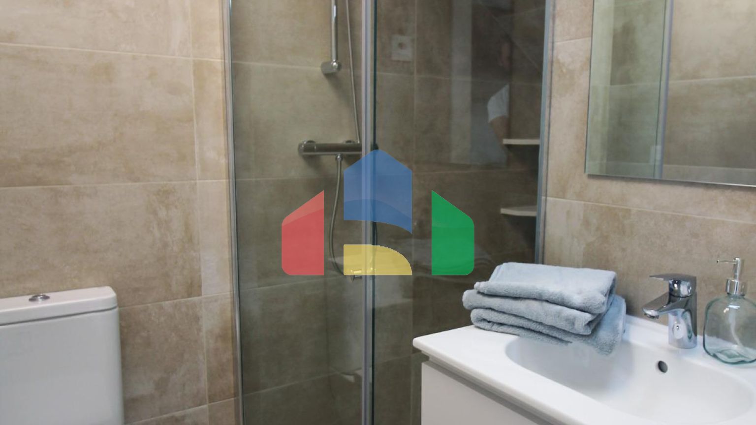 Современные таунхаусы и двухквартирные дома в Пилар-де-ла-Орадада