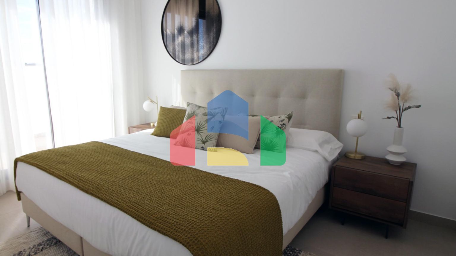 Современные таунхаусы и двухквартирные дома в Пилар-де-ла-Орадада