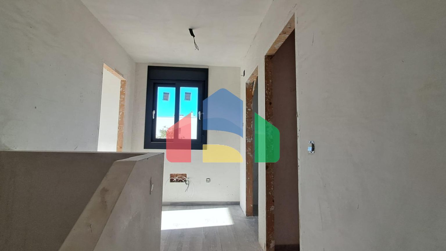 ВИЛЛА НОВОЙ ПОСТРОЙКИ В ПИЛАР-ДЕ-ЛА-ОРАДАДА