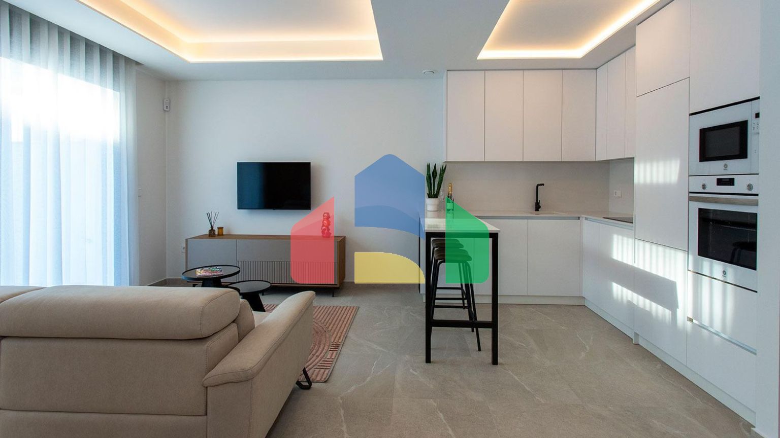 ТАУНХАУСЫ В ТОРРЕ-ДЕ-ЛА-ОРАДАДА