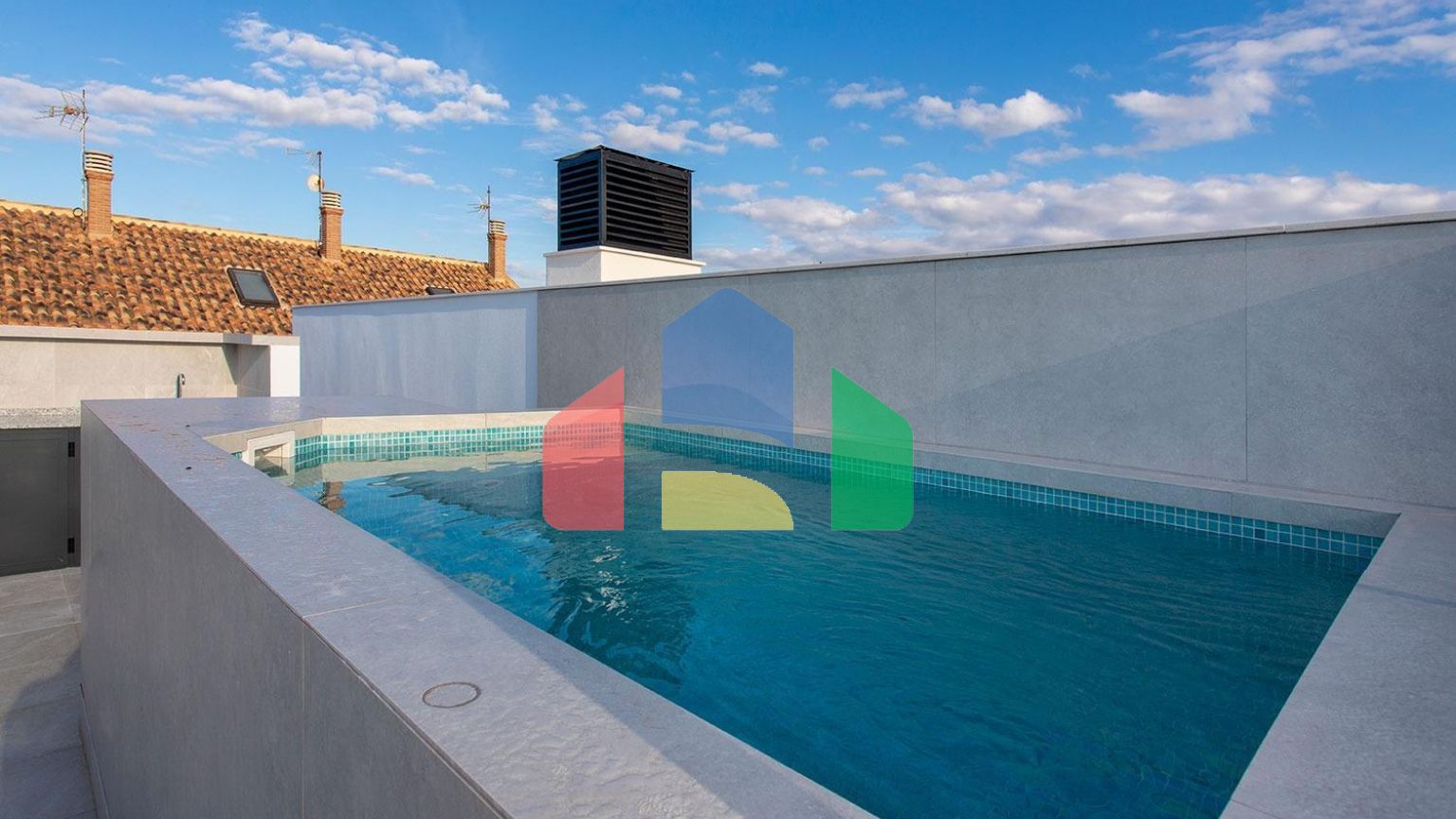 ТАУНХАУСЫ В ТОРРЕ-ДЕ-ЛА-ОРАДАДА