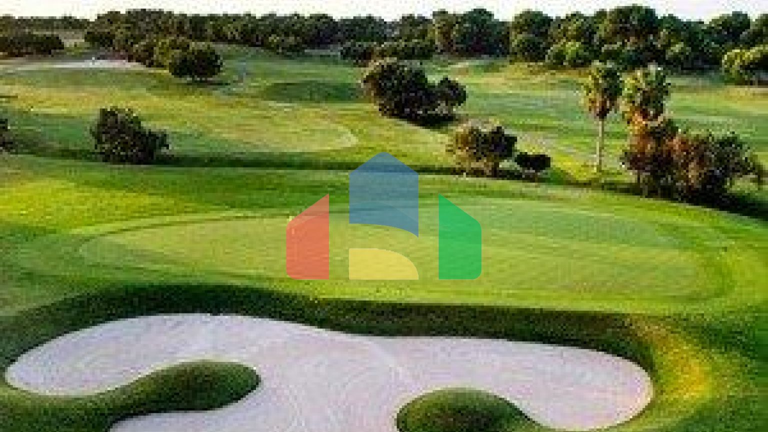 НОВЫЕ ВИЛЛЫ В ПИЛАР-ДЕ-ЛА-ОРАДАДА НА ПОЛЕ ДЛЯ ГОЛЬФА