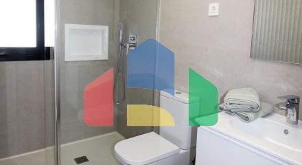 Современные таунхаусы и двухквартирные дома в Пилар-де-ла-Орадада Современные таунхаусы и двухквартирные дома в Пилар-де-ла-Орадада