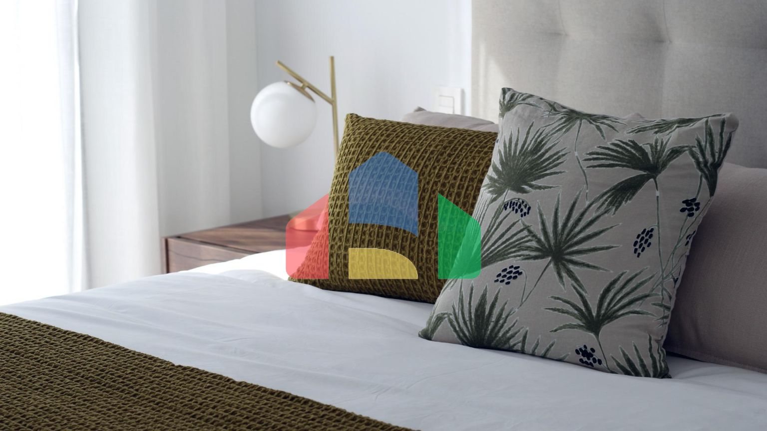 Современные таунхаусы и двухквартирные дома в Пилар-де-ла-Орадада