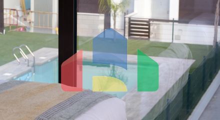 Современные таунхаусы и двухквартирные дома в Пилар-де-ла-Орадада Современные таунхаусы и двухквартирные дома в Пилар-де-ла-Орадада