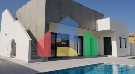 NEW BUILD VILLAS IN PINAR DE CAMPOVERDE