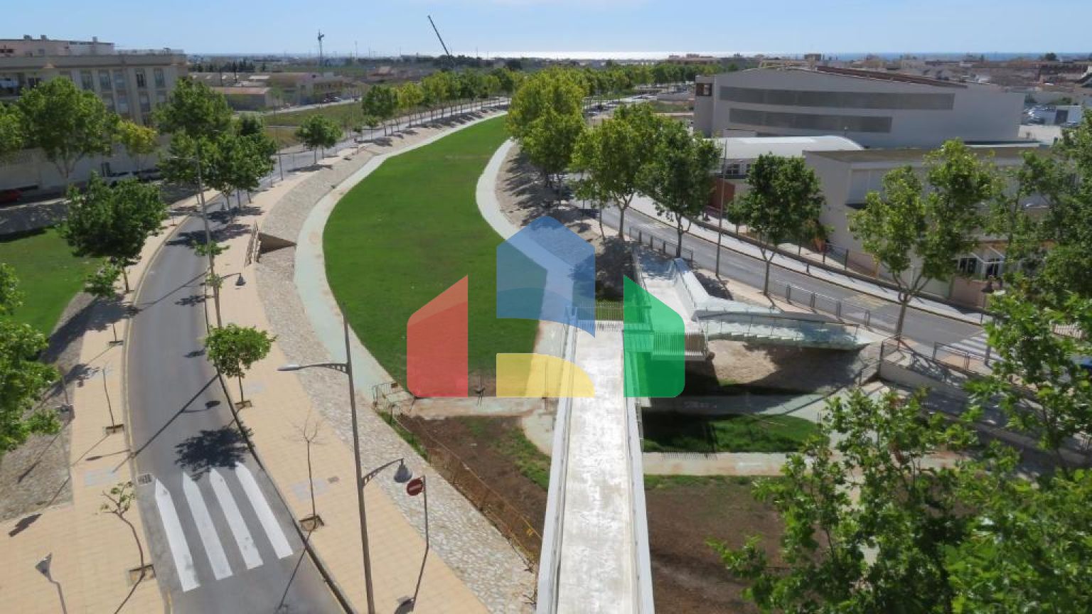 НОВЫЕ БУНГАЛО В ПИЛАР-ДЕ-ЛА-ОРАДАДА