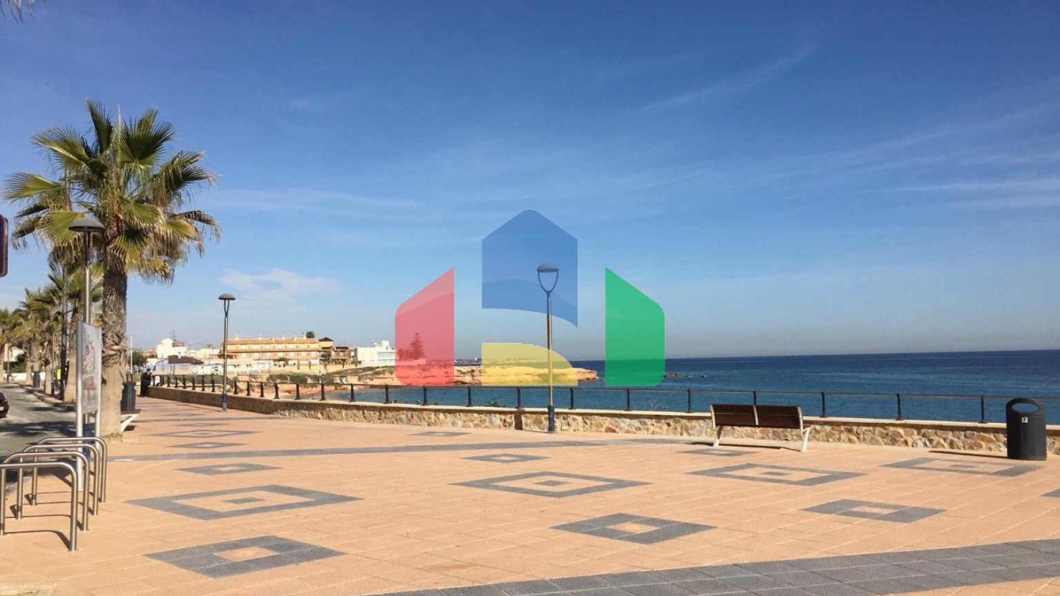 НОВЫЕ ВИЛЛЫ В ТОРРЕ-ДЕ-ЛА-ХОРАДАДА