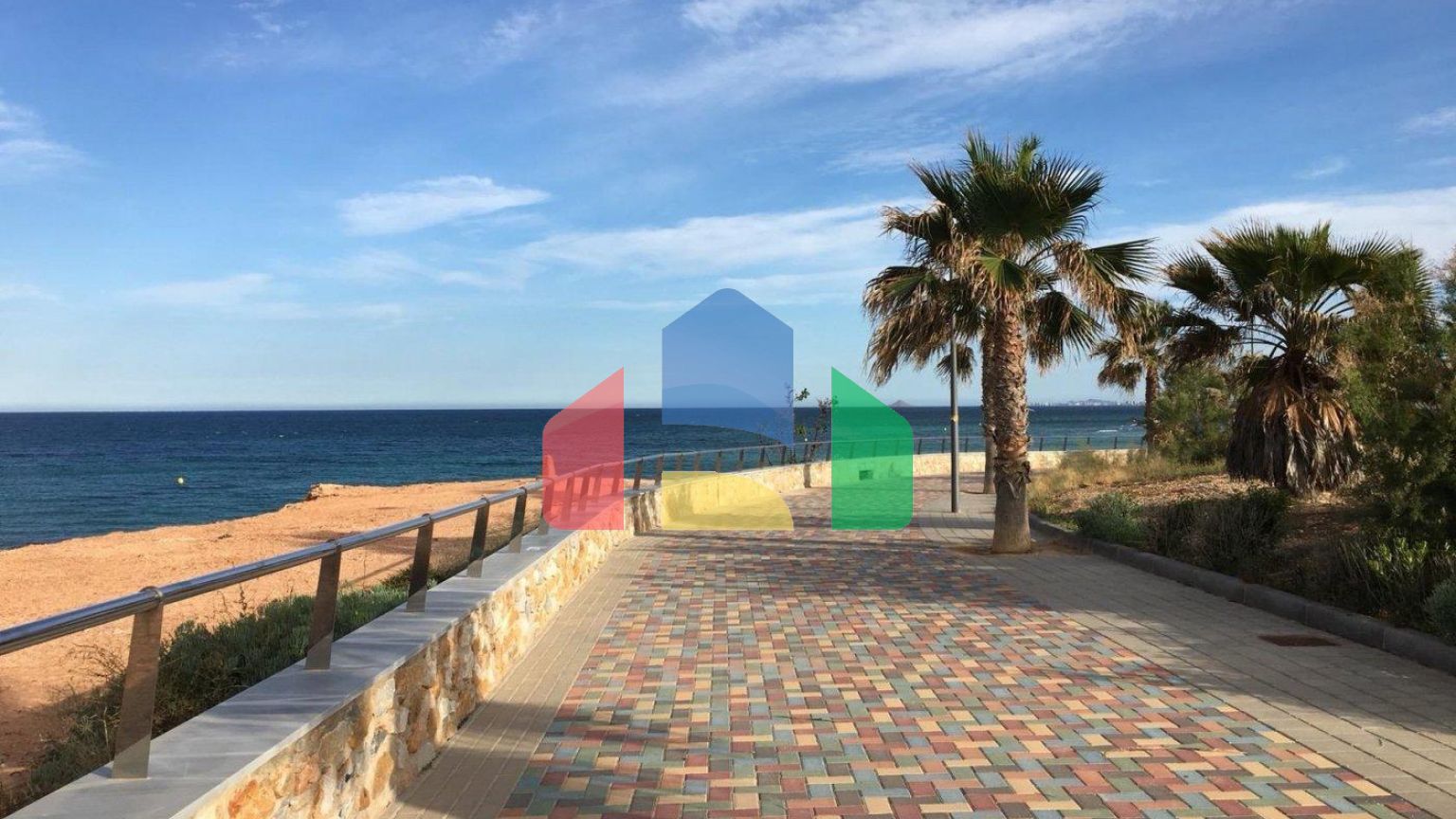 НОВЫЕ ВИЛЛЫ В ТОРРЕ-ДЕ-ЛА-ХОРАДАДА