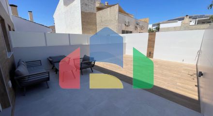 Three-storey residential complex in Pilar de la Horadada
