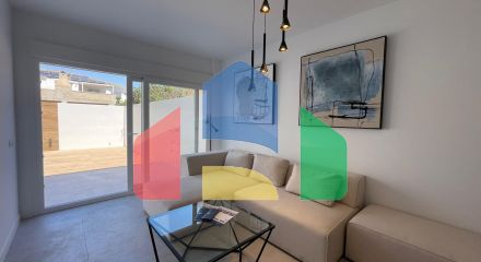 Three-storey residential complex in Pilar de la Horadada