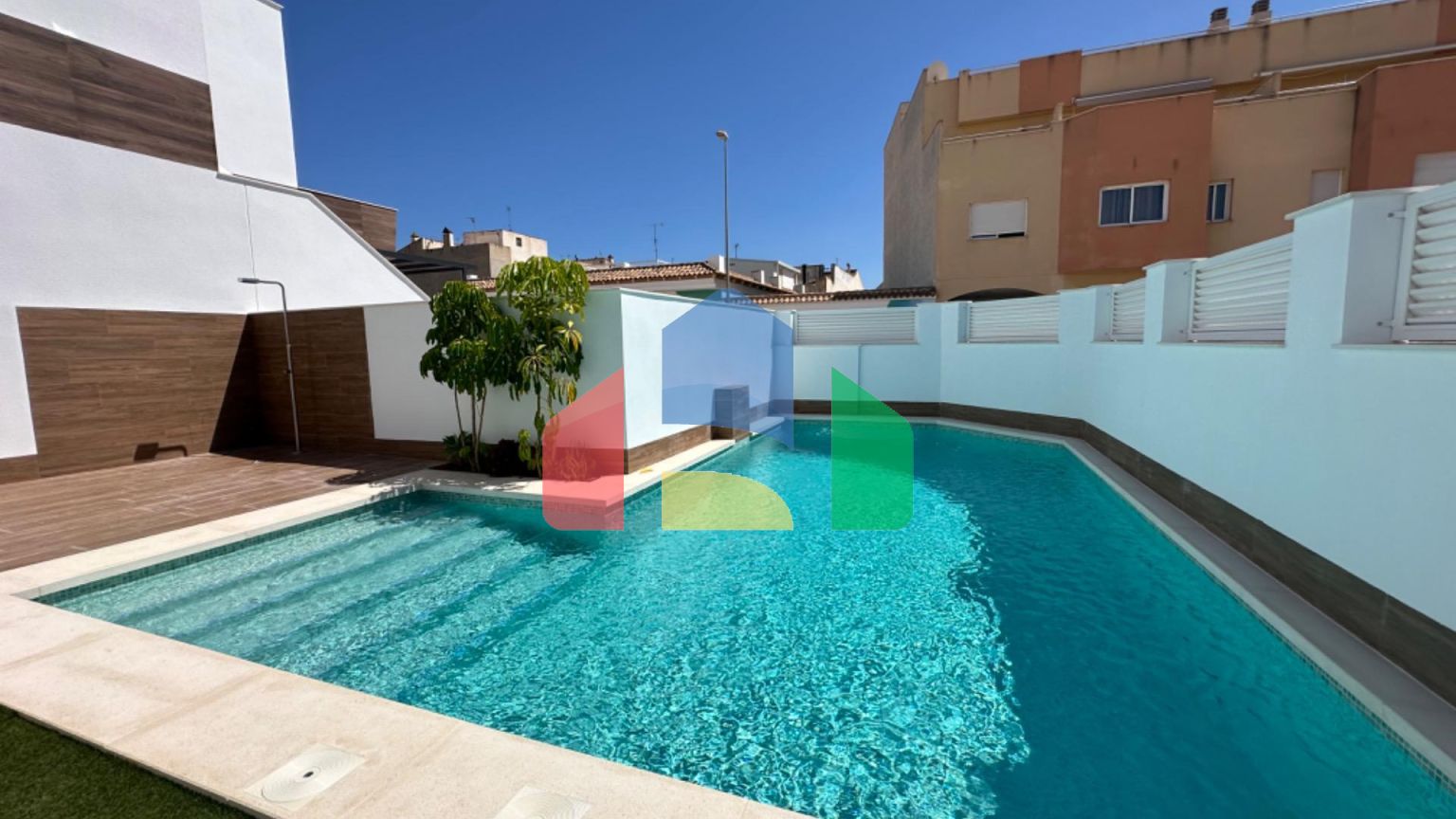 Комплекс из 6 бунгало в Пилар де ла Орадада