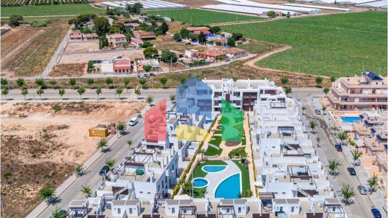 НОВЫЕ БУНГАЛО В ТОРРЕ-ДЕ-ЛА-ОРАДАДА